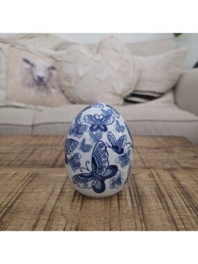 Blue & White Chinoiserie Butterfly Ceramic Egg 4"